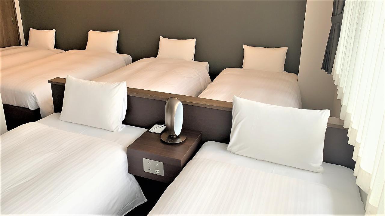 Bande Hotel Осака Екстериор снимка
