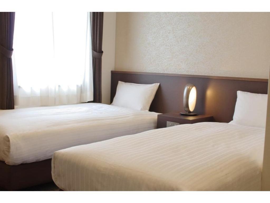 Bande Hotel Осака Екстериор снимка
